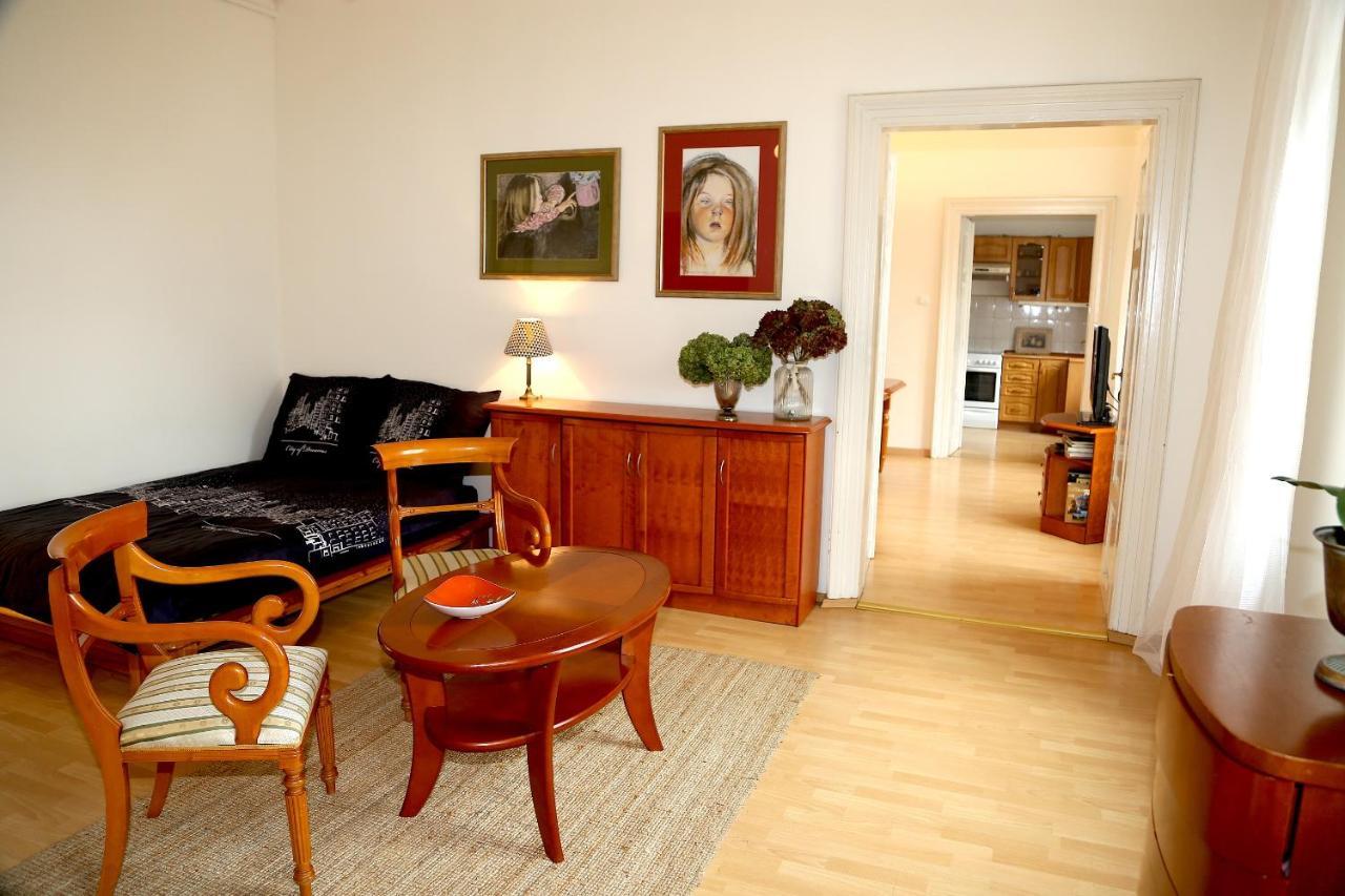 Apartamenty Magiczny Krasków Exteriör bild