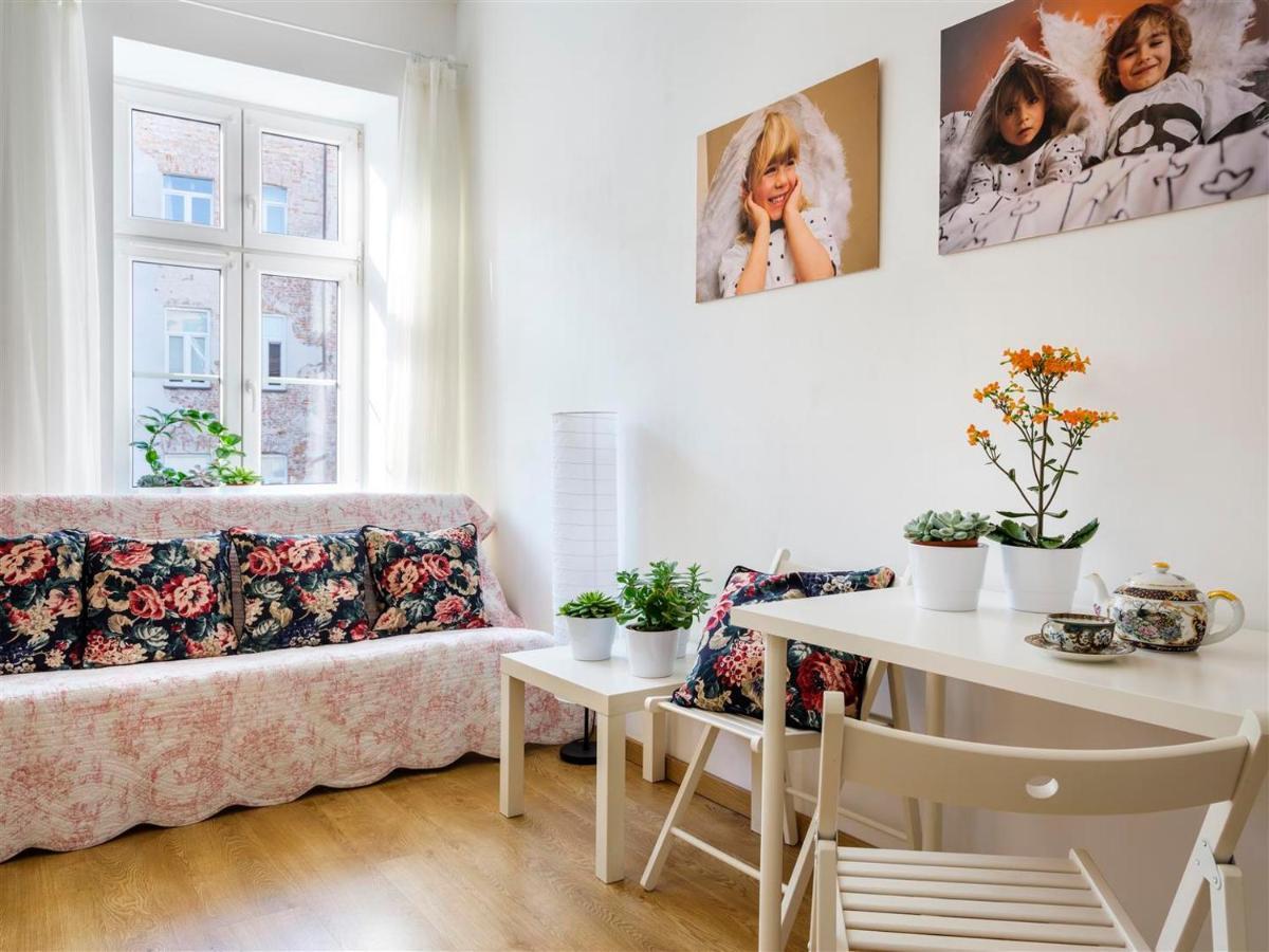 Apartamenty Magiczny Krasków Exteriör bild